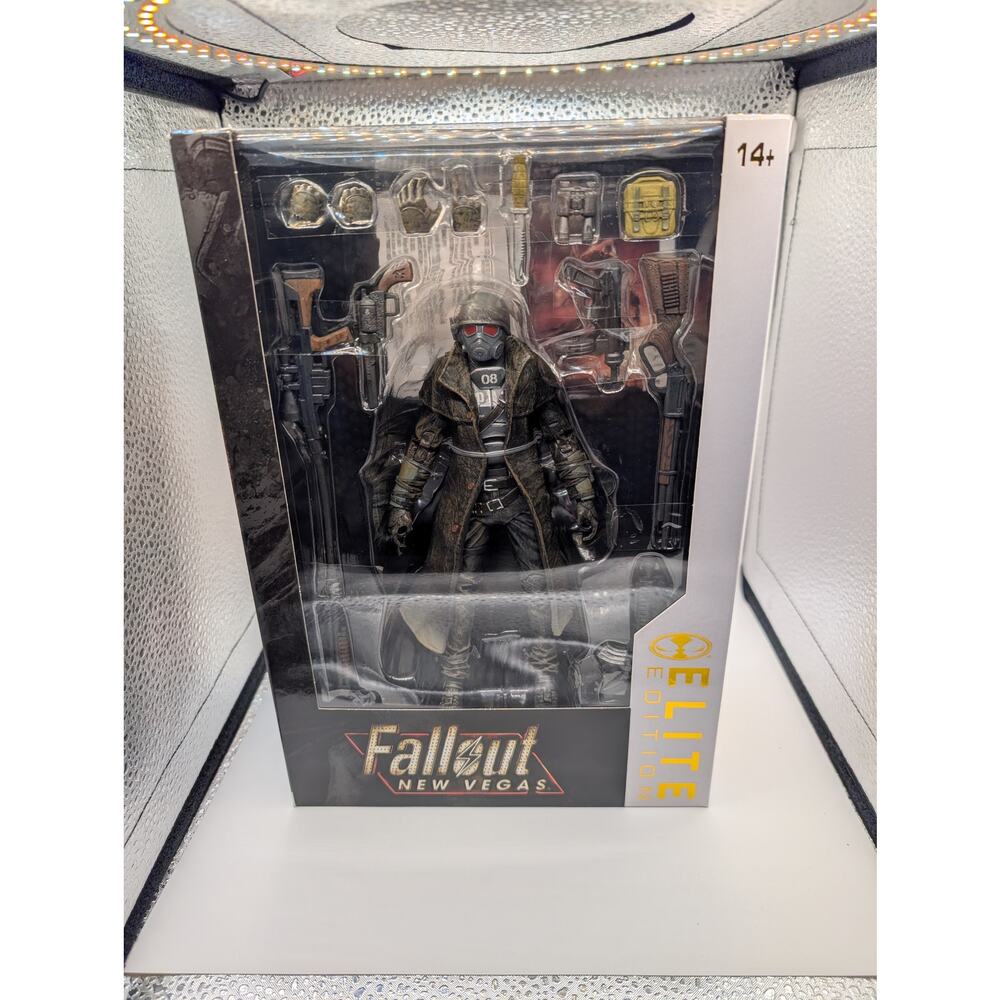 Fallout New Vegas NCR Ranger 7" Deluxe Action Figure Elite Edition #4